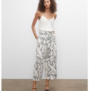 Club Monaco coord set: camisole + cropped wide leg pants.